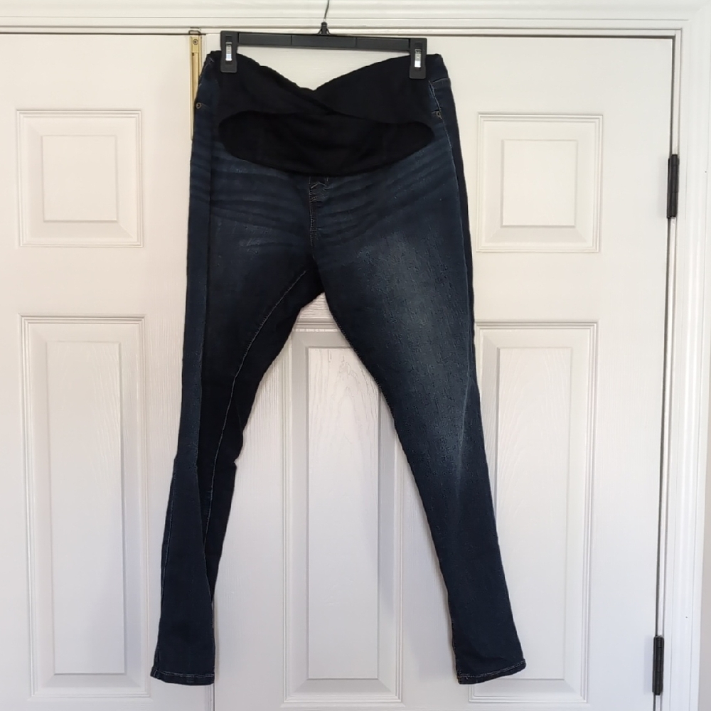 Isabel Maternity by Ingrid & Isabel Blue Jeggings with Stretch Panel